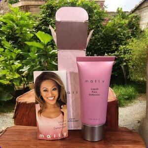Mally Beauty Liquid Face Defender Shade Medium NWT / NIB